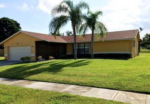 Villa in Royal Palm Beach, Palm Beach