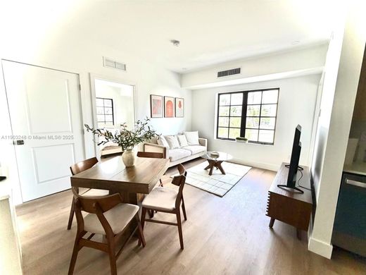 مجمع شقق ﻓﻲ Miami Beach, Miami-Dade County