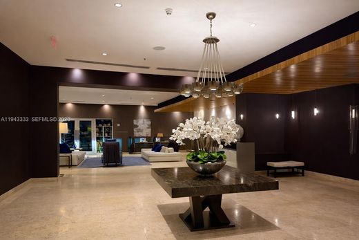 Residential complexes in Miami, Miami-Dade