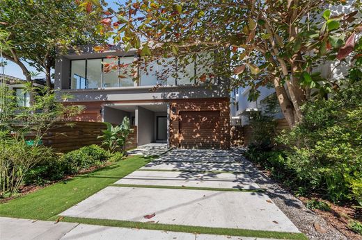 Casa di città a Coconut Grove, Miami-Dade County