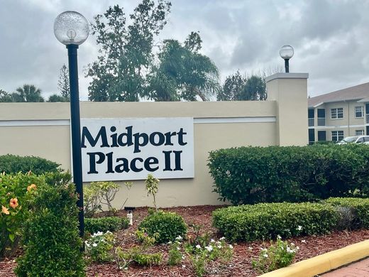 Residential complexes in Port Saint Lucie, Saint Lucie County