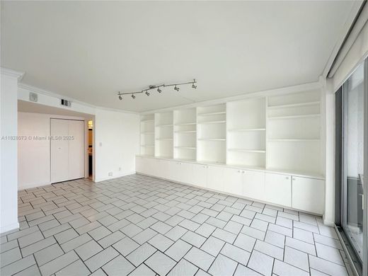 Appartementencomplex in North Miami Beach, Miami-Dade County