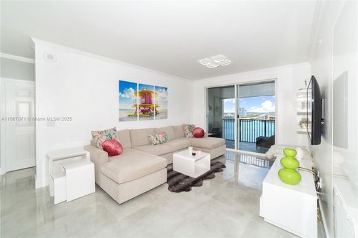 Kamienica w Sunny Isles Beach, Miami-Dade County