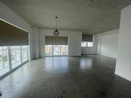 Residential complexes in Miami, Miami-Dade