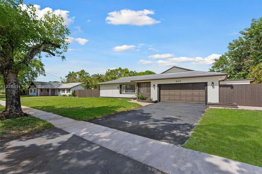 Villa in Plantation, Broward County