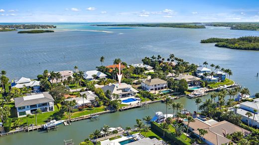 Villa in Sewall's Point, Martin County