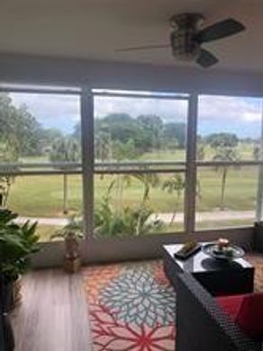 Residential complexes in Margate, Broward County