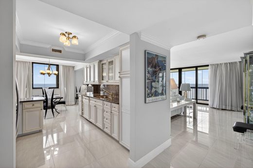 Complesso residenziale a Palm Beach Shores, Palm Beach County