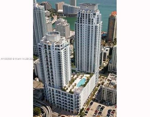 Complesso residenziale a Miami, Miami-Dade County