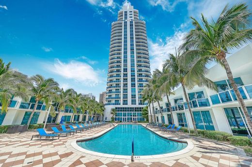 Komplex apartman Hallandale Beach, Broward County