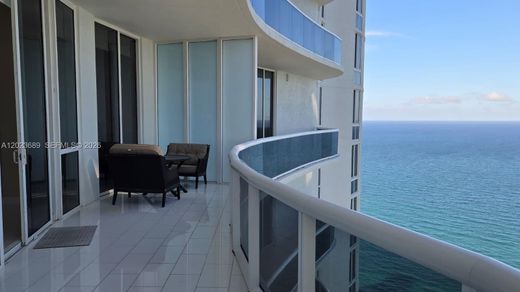 Жилой комплекс, Sunny Isles Beach, Miami-Dade County