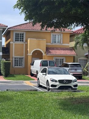 Townhouse in Miami, Miami-Dade