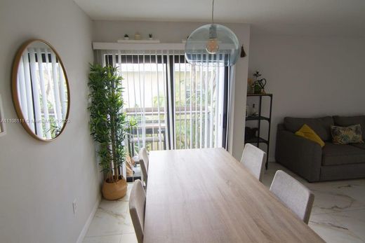 Edificio en Miami Beach, Miami-Dade County