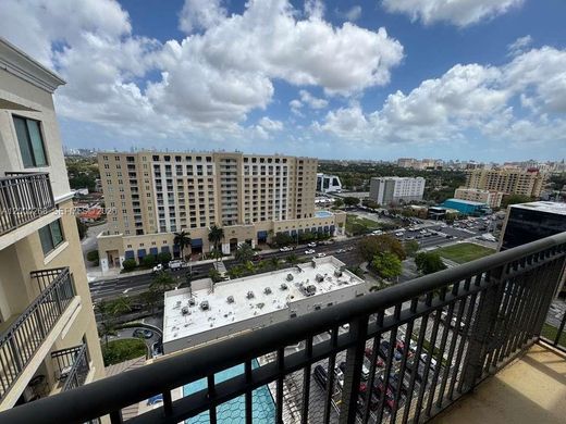 Residential complexes in Miami, Miami-Dade