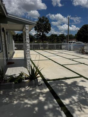 Villa in Miami Gardens, Miami-Dade County