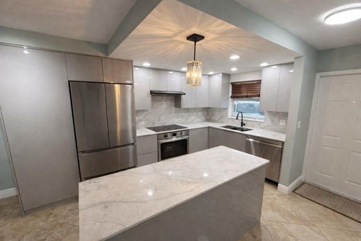 ‏בניין ב  Oakland Park, Broward County