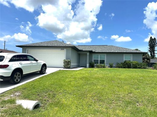 Βίλα σε Cape Coral, Lee County