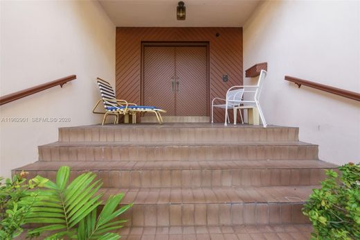 Villa in Surfside, Miami-Dade