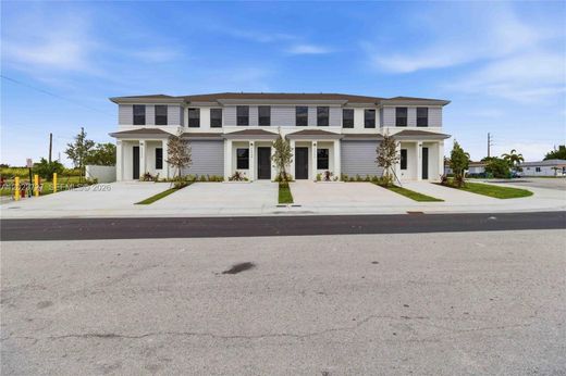Şehir evi  Miami, Miami-Dade County