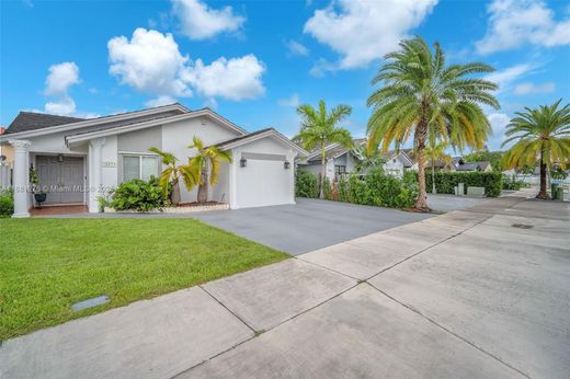 Villa en Hialeah, Miami-Dade County
