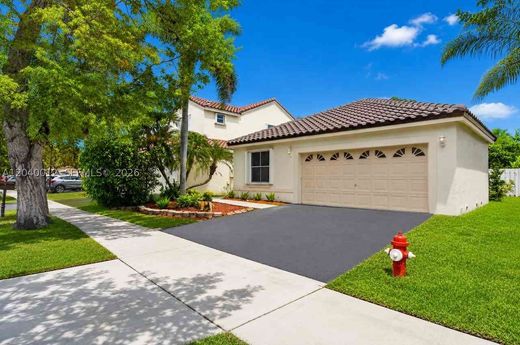 Villa - Weston, Broward County