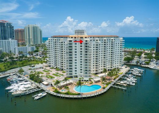 Residential complexes in Fort Lauderdale, Broward County