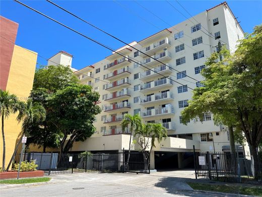 Residential complexes in Miami, Miami-Dade