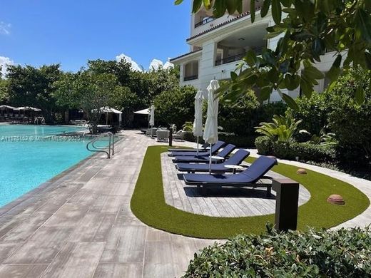 Komplex apartman Miami Beach, Miami-Dade County