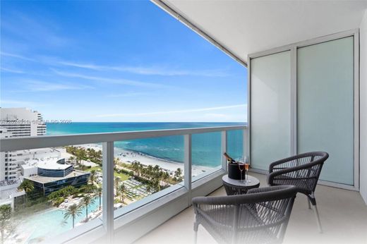 Жилой комплекс, Майами-Бич, Miami-Dade County
