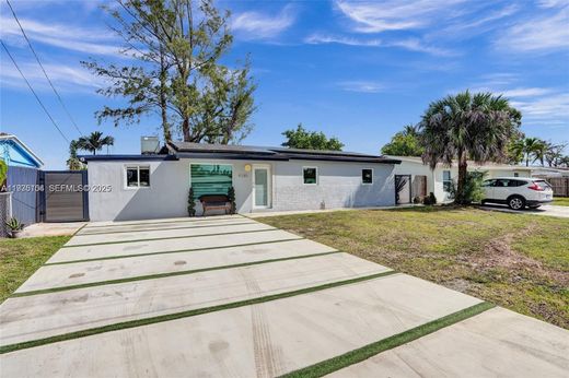 Villa in Dania Beach, Broward County