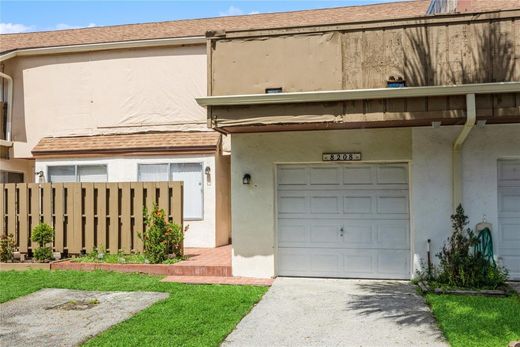 Casa di città a Estates of Fort Lauderdale  (historical), Broward County