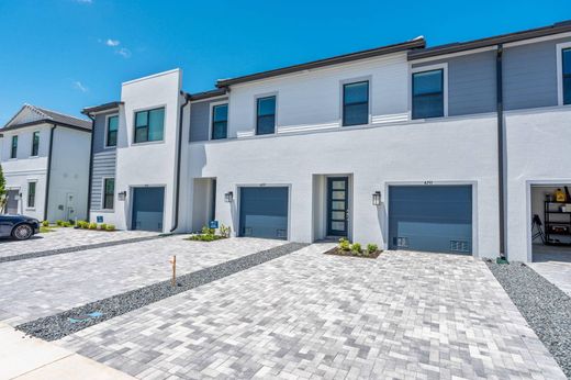 Townhouse in Lantana, Palm Beach