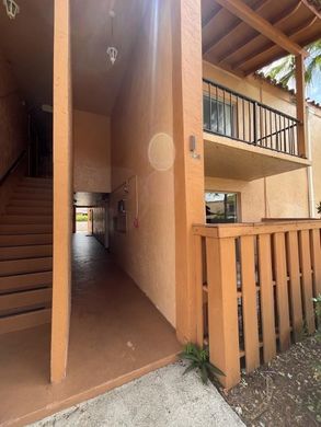 Complexes résidentiels à Miami Lakes, Comté de Miami-Dade