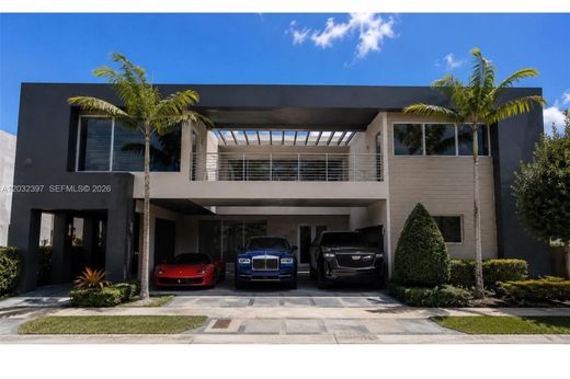 Villa en Doral, Miami-Dade County