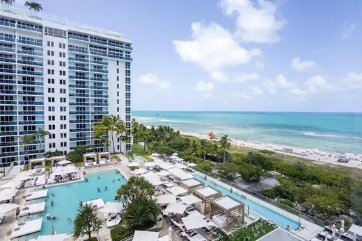 Residential complexes in Miami Beach, Miami-Dade