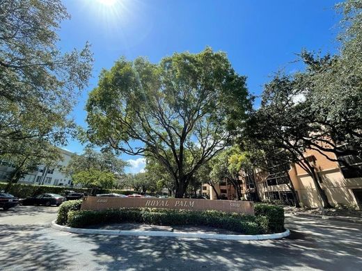 Residential complexes in Plantation, Broward County