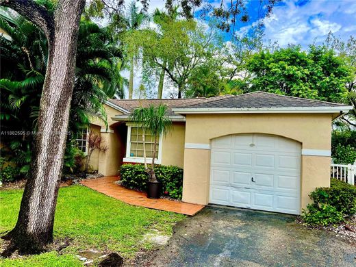 Вилла, Pembroke Pines, Broward County