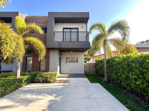 تاون هاوس ﻓﻲ ميامي، فلوريدا, Miami-Dade County