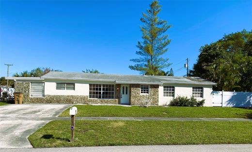 Villa in Deerfield Beach, Broward County