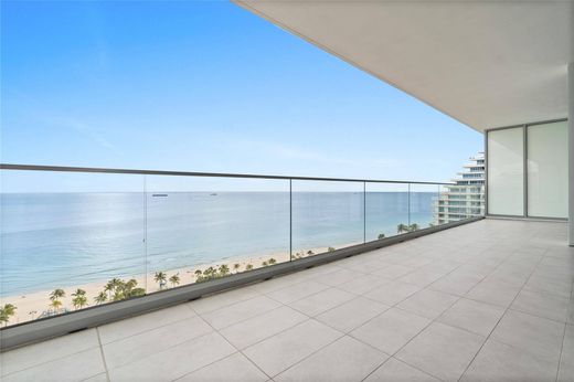 Residential complexes in Fort Lauderdale, Broward County