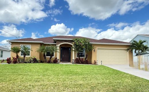 Villa Port Saint Lucie, Saint Lucie County