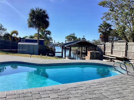 Villa in Merritt Island, Brevard County