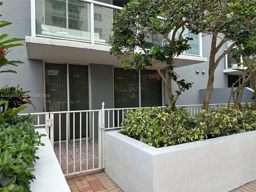 Residential complexes in Miami, Miami-Dade