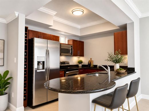 Residential complexes in Miami, Miami-Dade