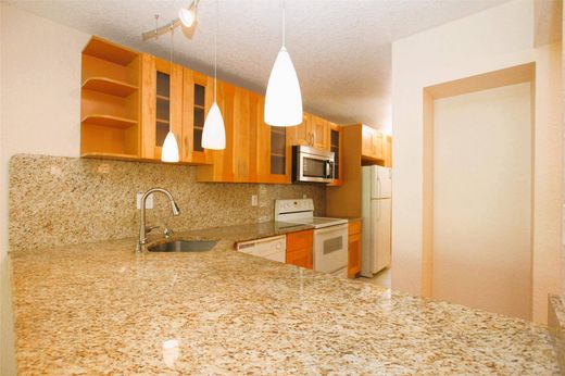 Komplex apartman Plantation, Broward County