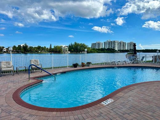 Komplex apartman Boca Raton, Palm Beach County