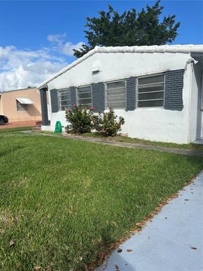 Villa in Hollywood, Broward County