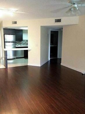 Kamienica w Doral, Miami-Dade County