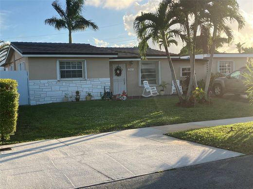 Βίλα σε Hialeah, Miami-Dade County
