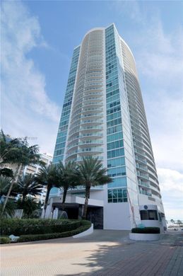 Wohnkomplexe in Miami, Miami-Dade County